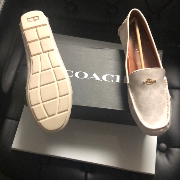 New with Tags Coach Signature Loafers, Size 11 - Picture 1 of 4